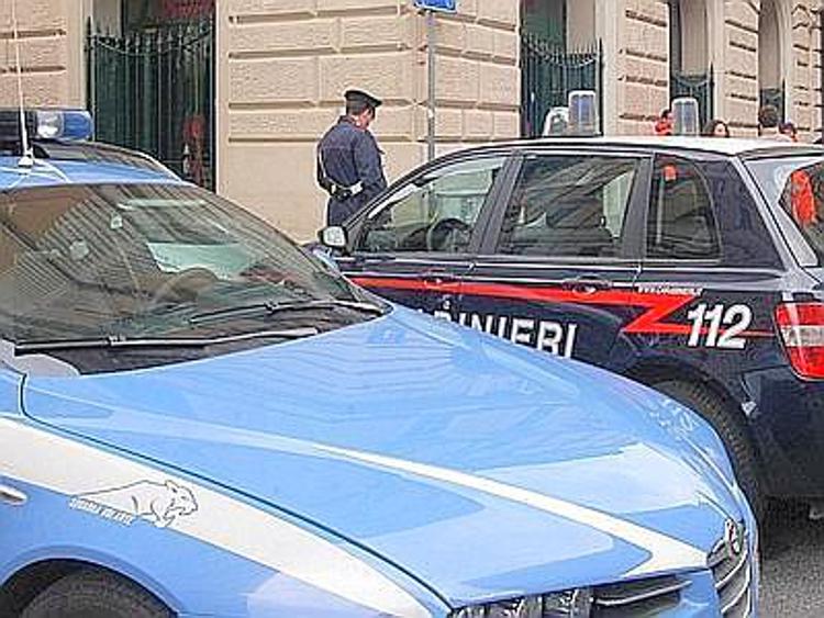 Milano, arrestate quattro persone per scasso distributori Atm