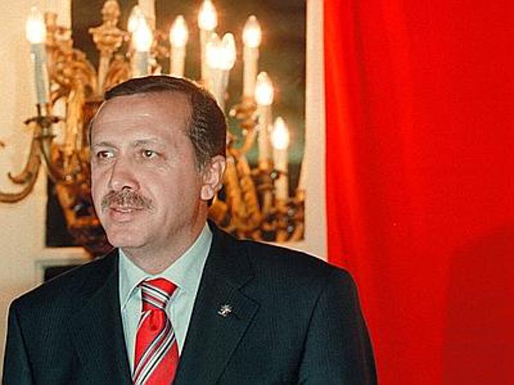 Turchia: Erdogan, avvieremo iter per estradizione Gulen da Usa