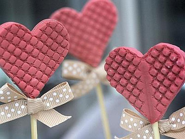 San Valentino, dalla Venere nera ai love cookie: dolci tentazioni a Rimini
