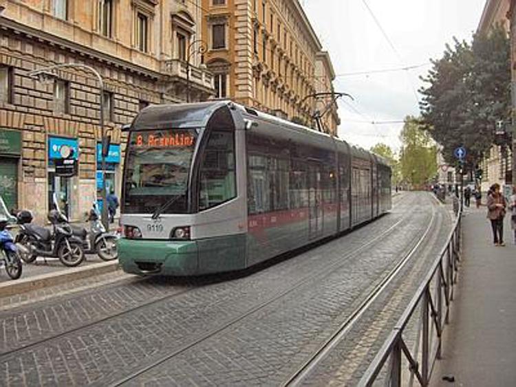 Roma, prorogati lavori tram 8: parte del percorso su bus navetta