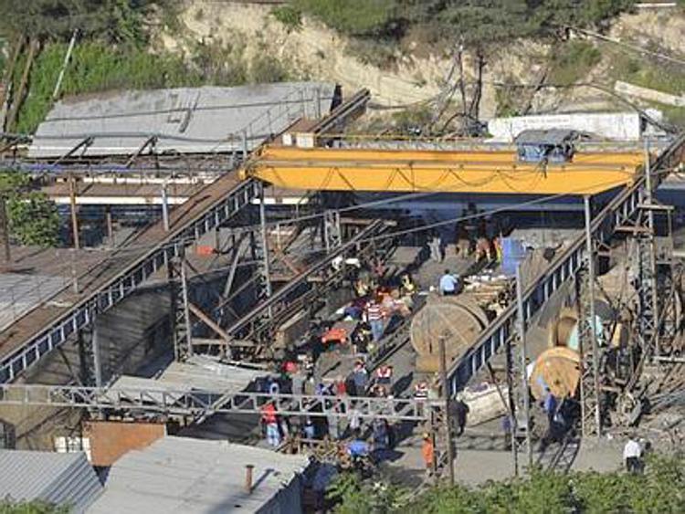 Turchia: allarme in miniera, 400 a rischio come Soma