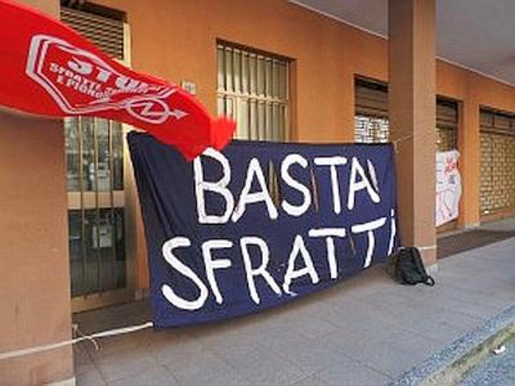 Palermo, senzacasa di nuovo in piazza: corteo contro austerity
