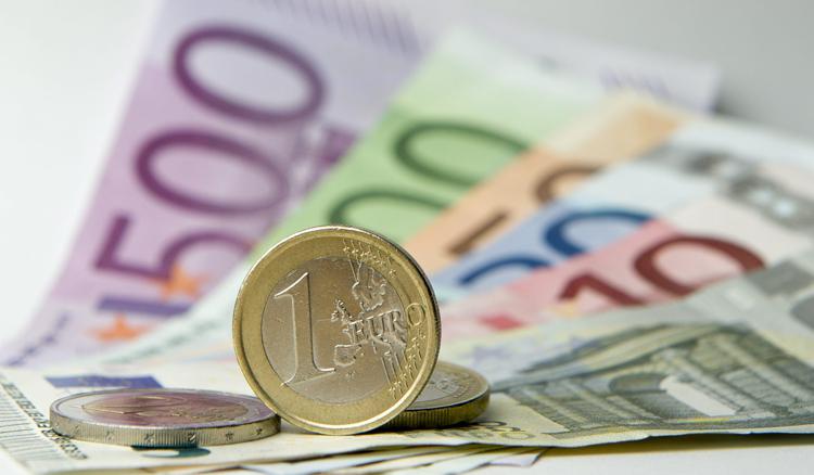 Ue: Eurispes, più della metà dei fondi rischia di evaporare