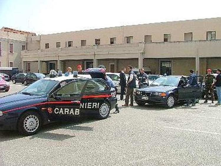 Abusivismo, controlli carabinieri Campania: sequestrati cantieri e immobili per 1,6 mln