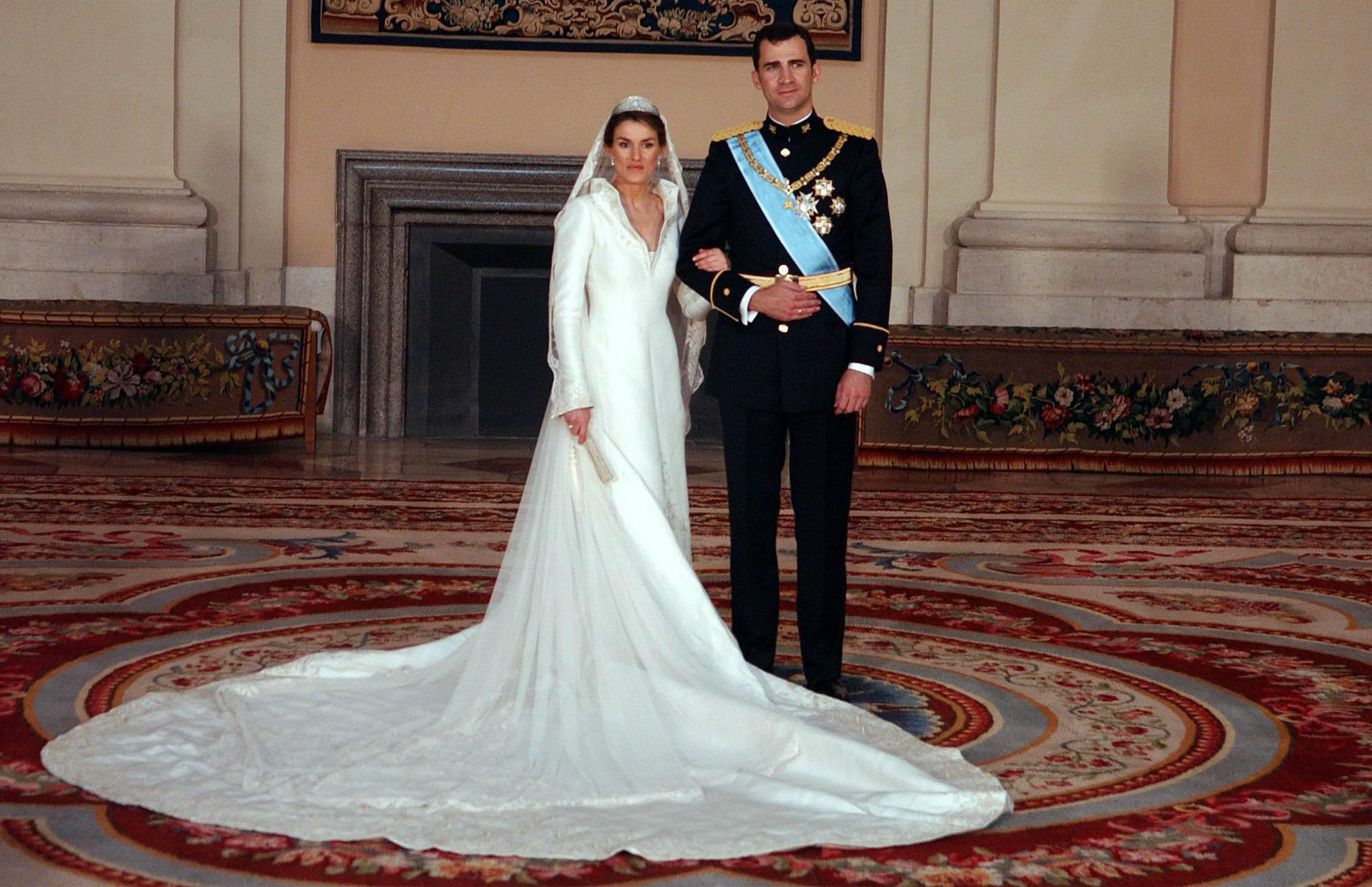 Il matrimonio del principe Felipe con la moglie Letizia Ortiz (Infophoto)