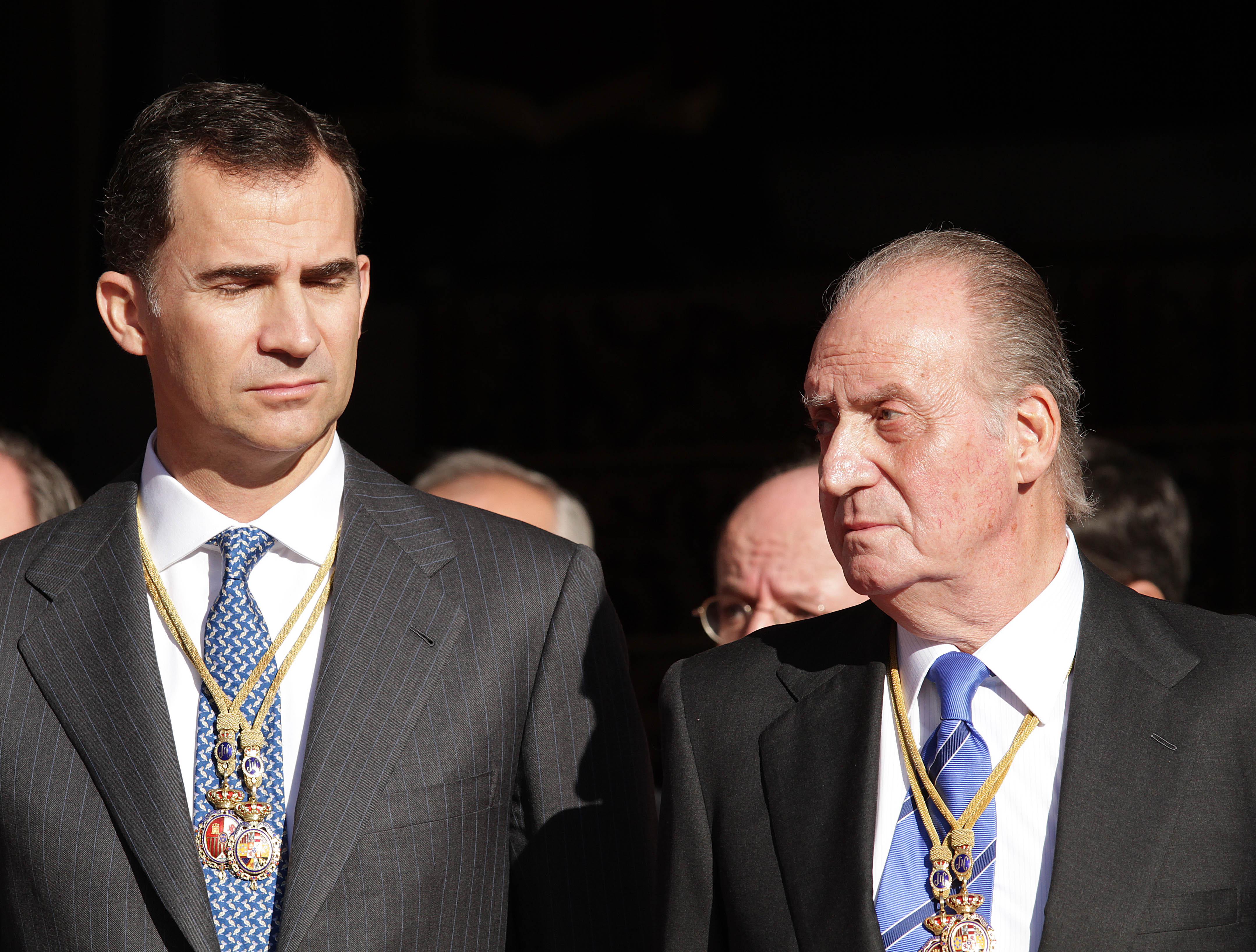  Il principe Felipe e re Juan Carlos (Infophoto)