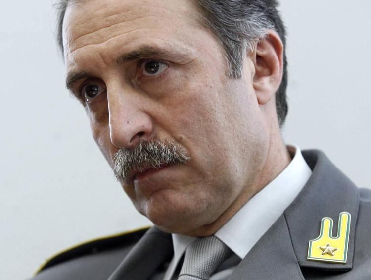 Il generale Vito Bardi (Infophoto) - INFOPHOTO