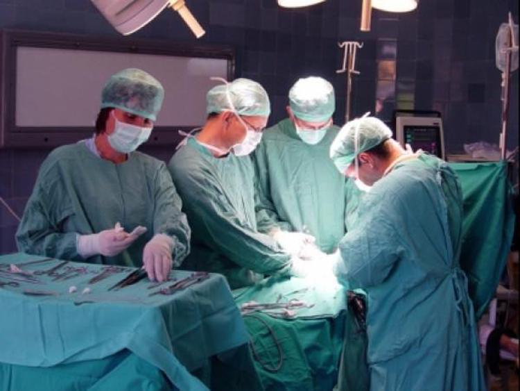 Medicina: bimbo di 8 mesi operato a Reggio Emilia recupera udito