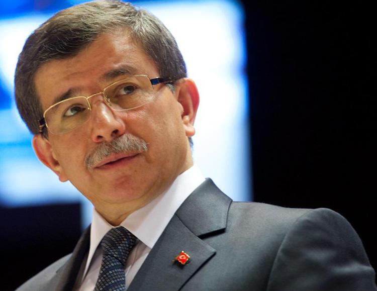 Turchia: Davutoglu, pace con Pkk è priorità, adesione Ue entro 2023