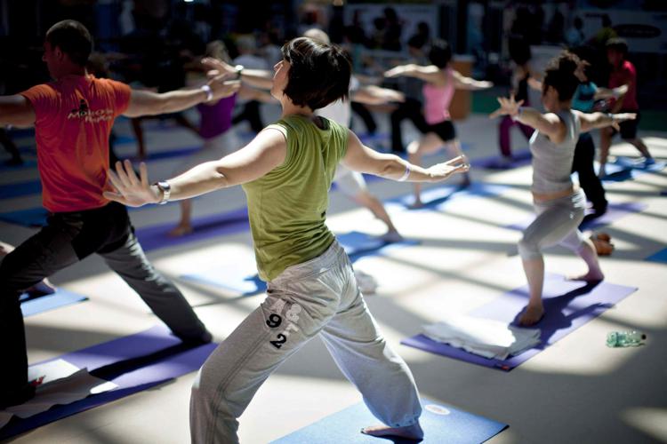 Fitness: dopo feste picco iscrizioni in palestra, yogalates e piloxing nuovi trend