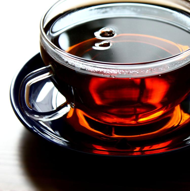 Salute: bere tè può allungare la vita, la mortalità cala di un quarto