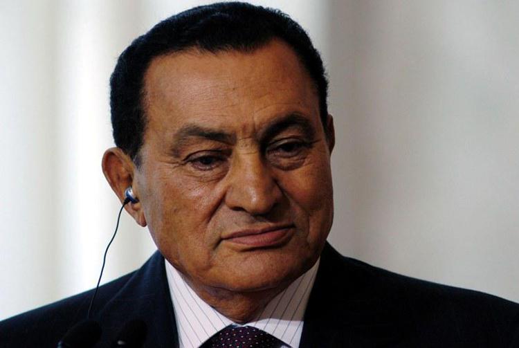 Egitto: avvocato Mubarak, figli Gamal e Alaa ancora in carcere