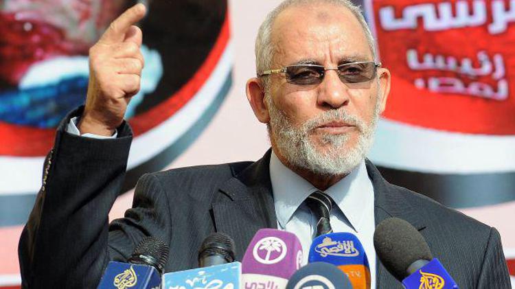 Egitto: ergastolo a leader Fratelli Musulmani, cancellata condanna a morte