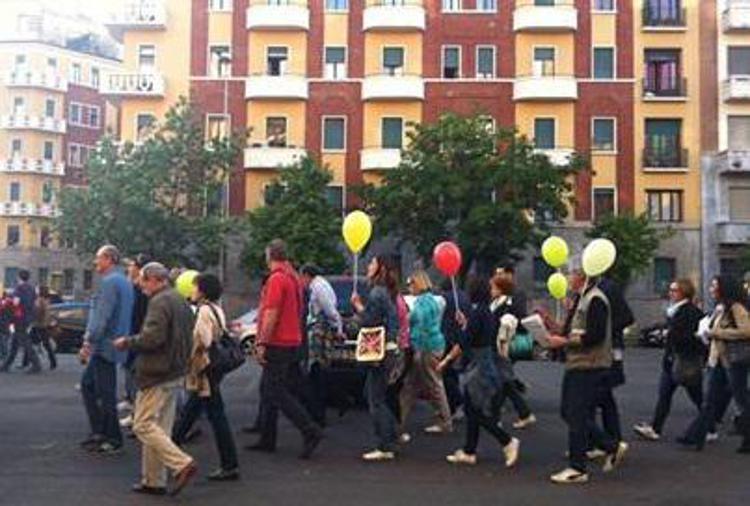 Milano: torna 'CammiMIamo', camminate di salute in citta'