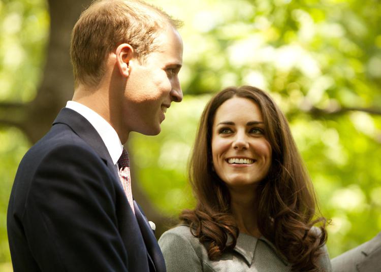 Il principe William e la moglie Kate (Xinhua)