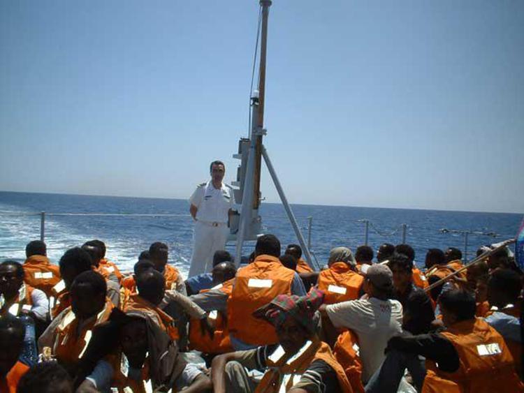 Malta, affonda barcone di migranti: morti e dispersi