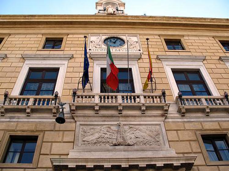 Palermo: dopo 30 anni torna a funzionare orologio Palazzo delle Aquile