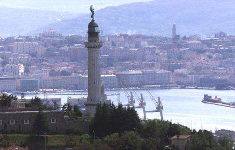 Trieste: 17 settembre sara' riacceso il Faro della Vittoria