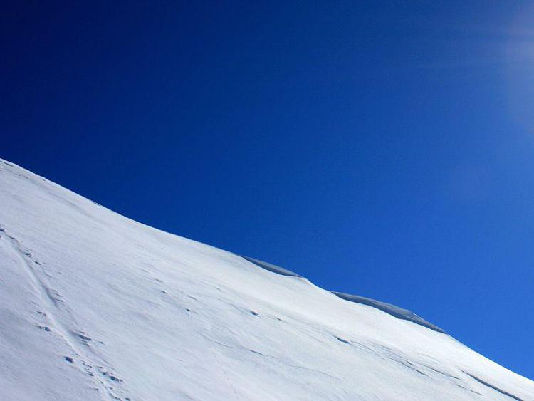 Clima: in Artico un nuovo pericolo, scienziati scoprono 'neve nera'