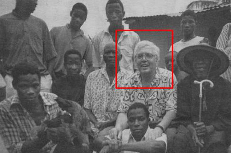 Don Franco nel 1988 in missione in Africa