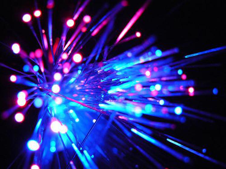 Sostenibilità: Gruppo Cap, entro 2017 oltre 2000 km di fibra ottica posata