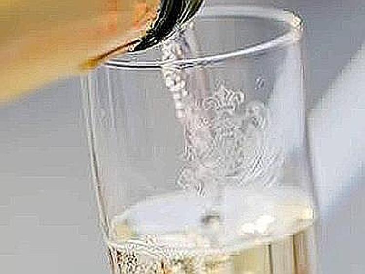 Vino: si chiude vendemmia Champagne 2014, rese invariate