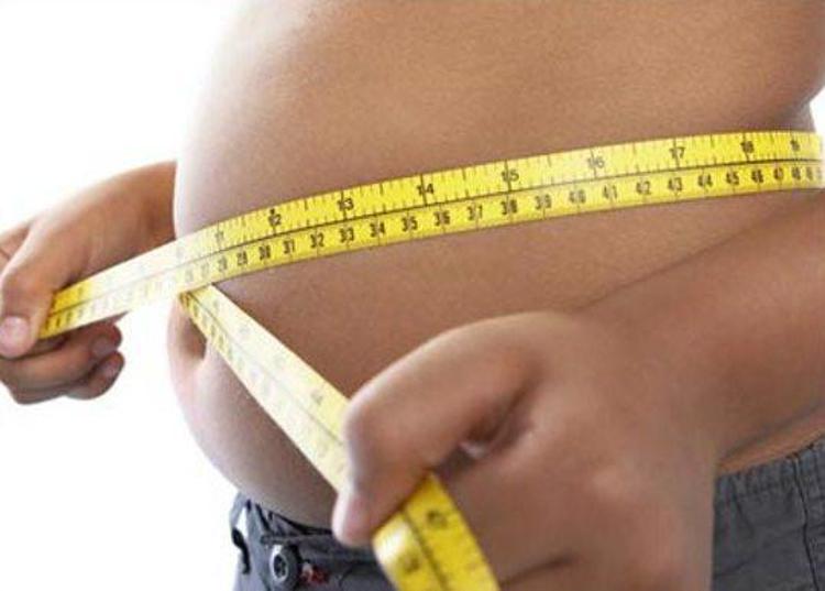 Sanità: obesità come cancro, aspettativa di vita si accorcia di 10 anni