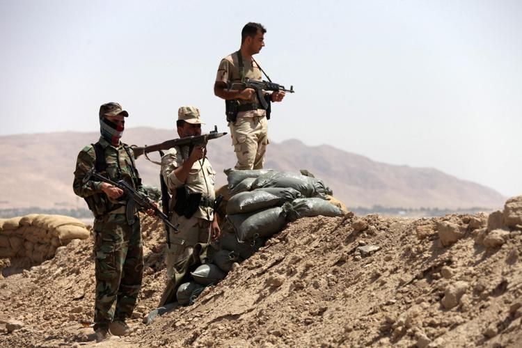 Iraq: peshmerga rompono assedio Is su monti Sinjar, corridoio per yazidi