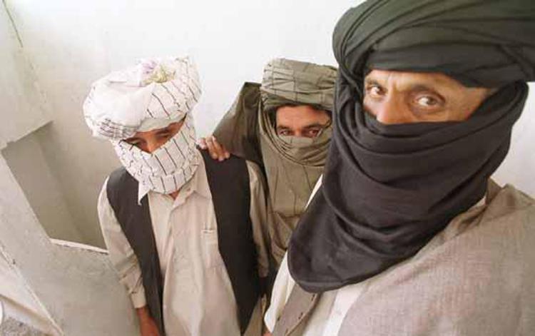 Afghanistan: in scuole Talebani i libri pro jihad finanziati da Usa