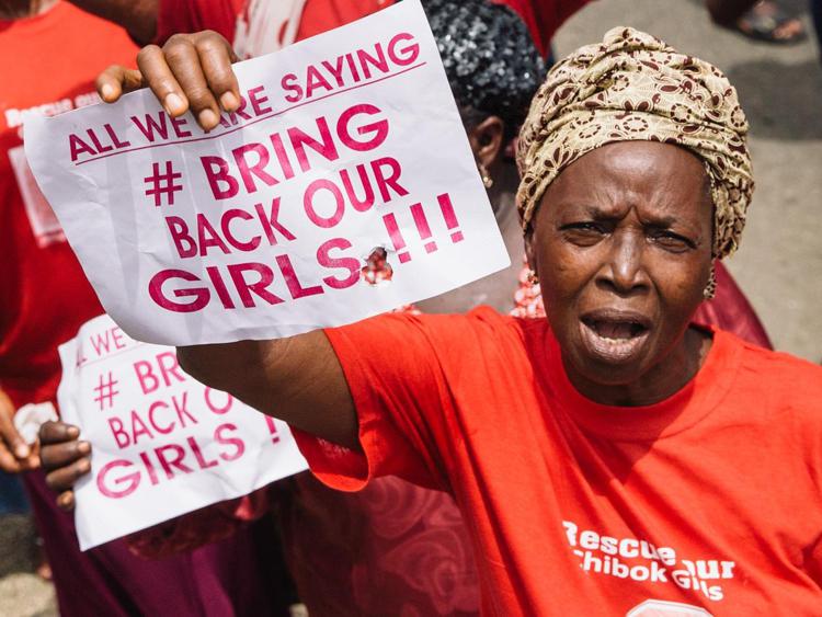 Manifestazione in Nigeria per il rilascio delle studentesse rapite (Xinhua)
