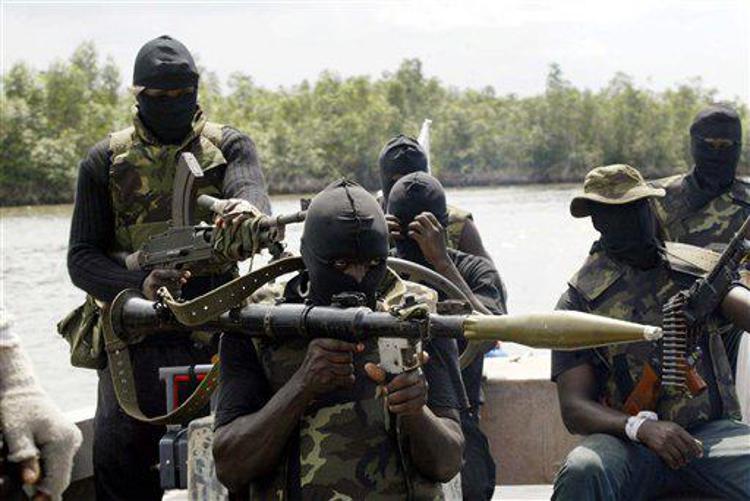 Nigeria, svolta per le studentesse rapite: il governo annuncia accordo con Boko Haram