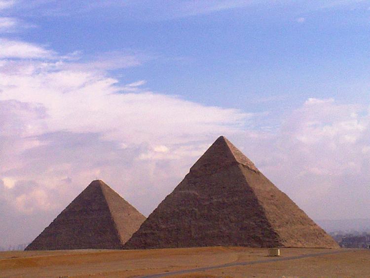 Egitto: Il Cairo, fatwa su distruzione Piramidi e Sfinge è pura follia