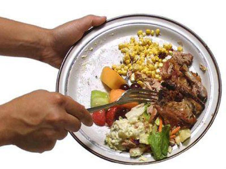 Alimenti: cibo sprecato terzo 'emettitore' di Co2 dopo Cina e Usa