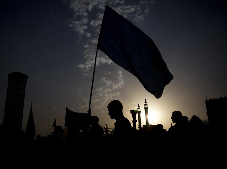 Iraq: 14enne dell'Is si costituisce a polizia, era pronto a attacco kamikaze
