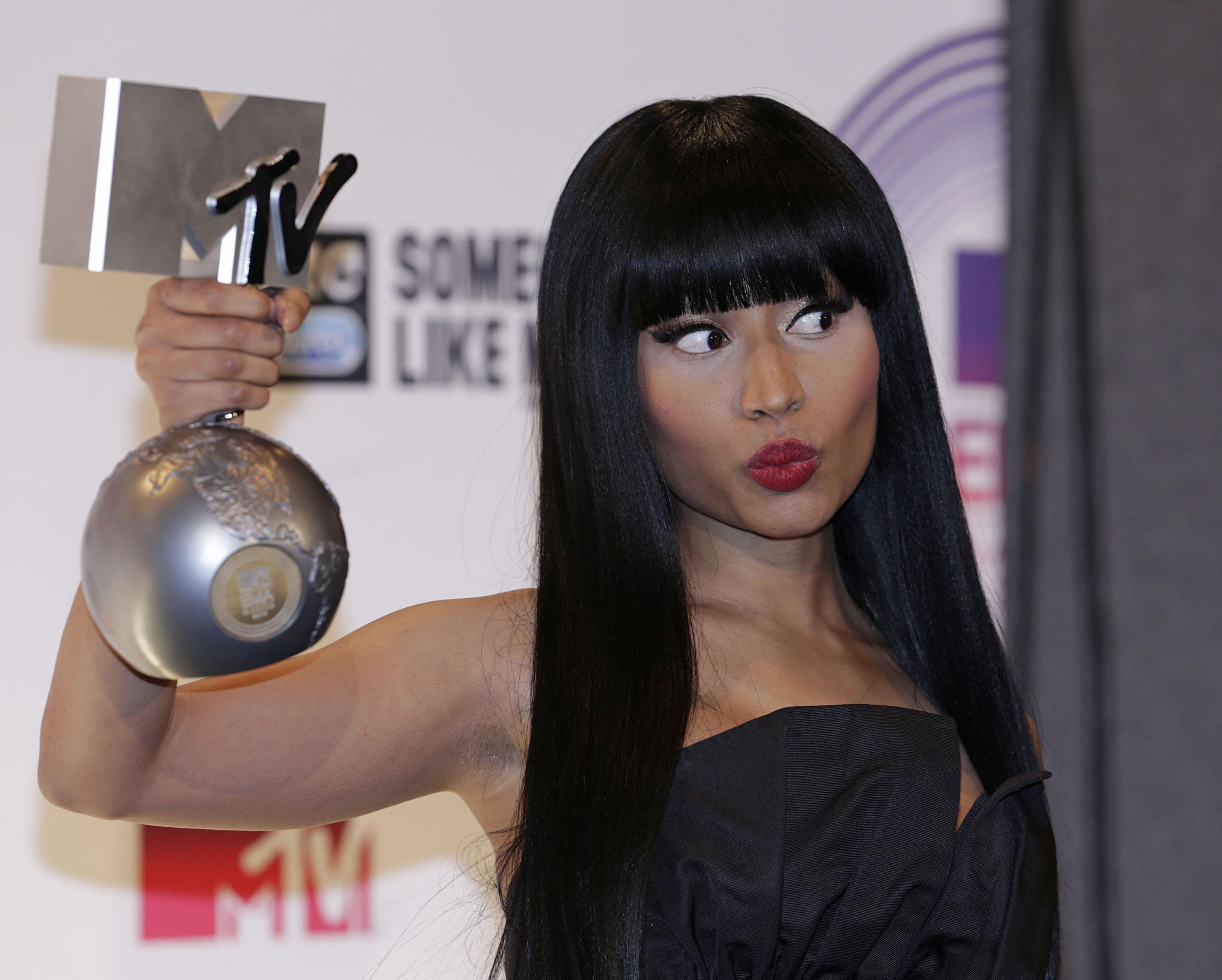 Nicki Minaj con il premio Best Hip Hop (Infophoto)