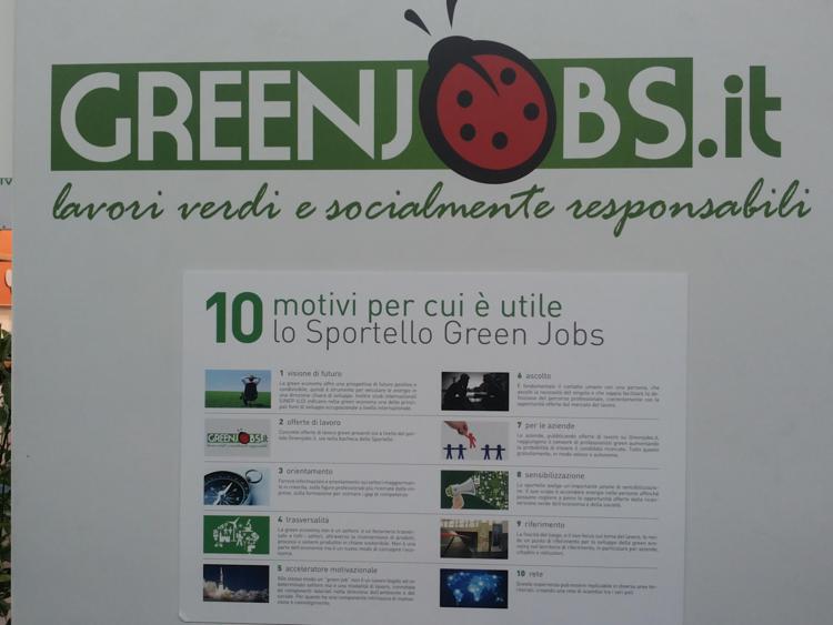 Lavoro: il 'collocamento' per i green jobs, oltre 1.200 annunci