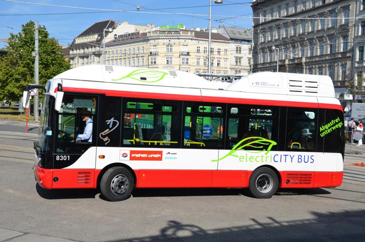 L'autobus elettrico fornito da Siemens e Rampini a Vienna