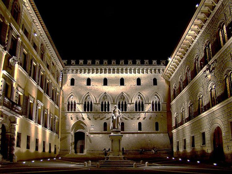 Palazzo Salimbeni, sede della Banca Monte dei Paschi di Siena
