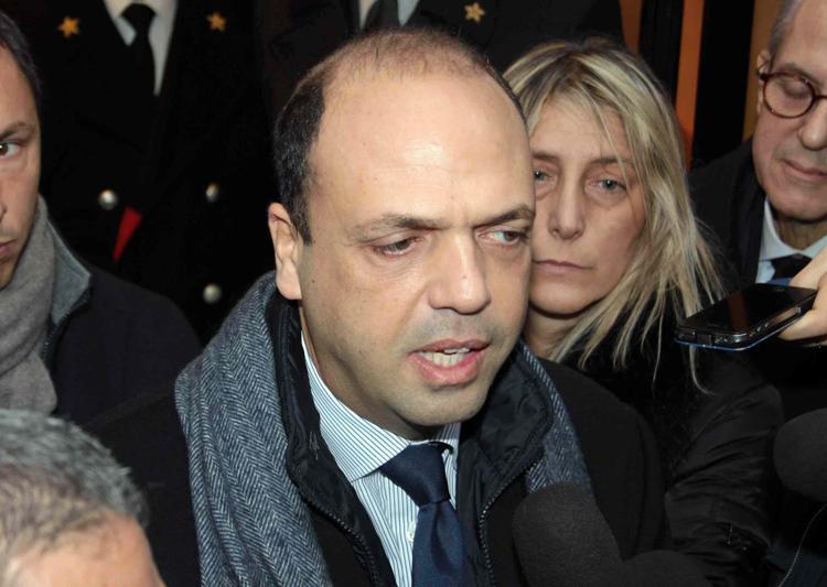 Il ministro dell'Interno, Angelino Alfano (Infophoto) - INFOPHOTO