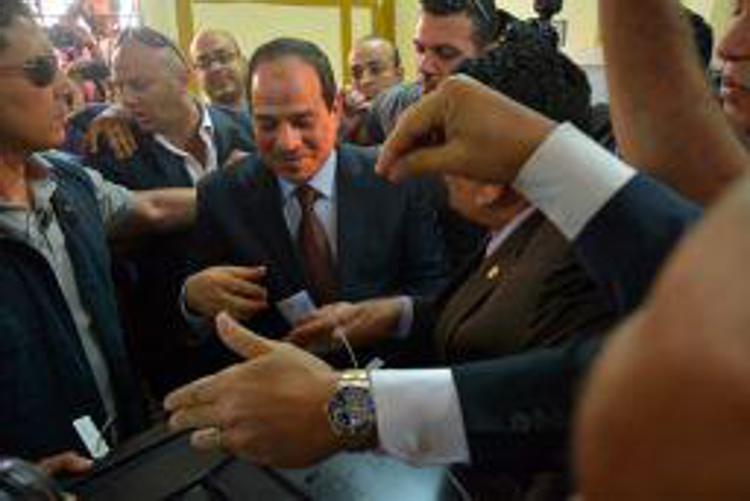 Egitto: ministro Esteri vola a Rabat dopo che per tv al-Sisi è leader golpista
