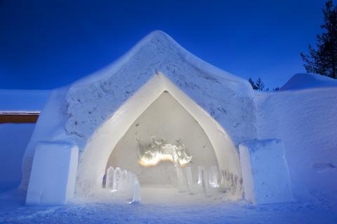 Arctic SnowHotel (Rovaniemi Tourism & Marketing Ltd)