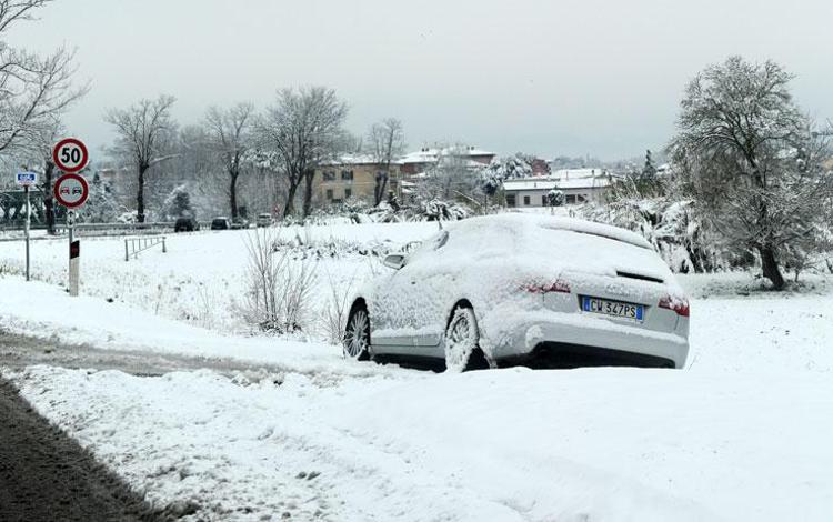 Montagna: Piemonte, neve per ora solo ad alta quota e poche piste aperte