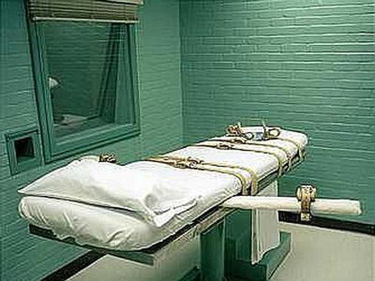 Usa: Ohio sospende tutte le esecuzioni previste per il 2015