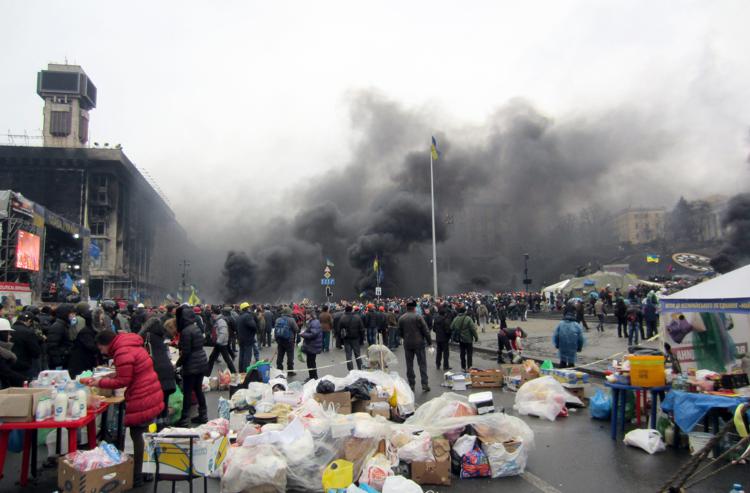 La Piazza indipendenza di Kiev il 20 febbraio scorso (foto Infophoto)