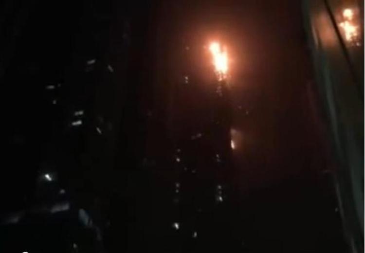 Emirati: incendio in grattacielo Dubai, migliaia di persone evacuate