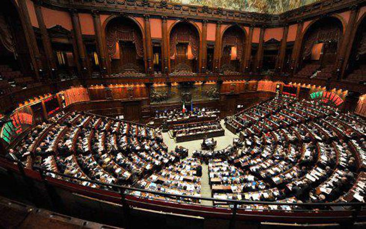 Milleproroghe: ok commissione, dalle 18.30 in aula Camera