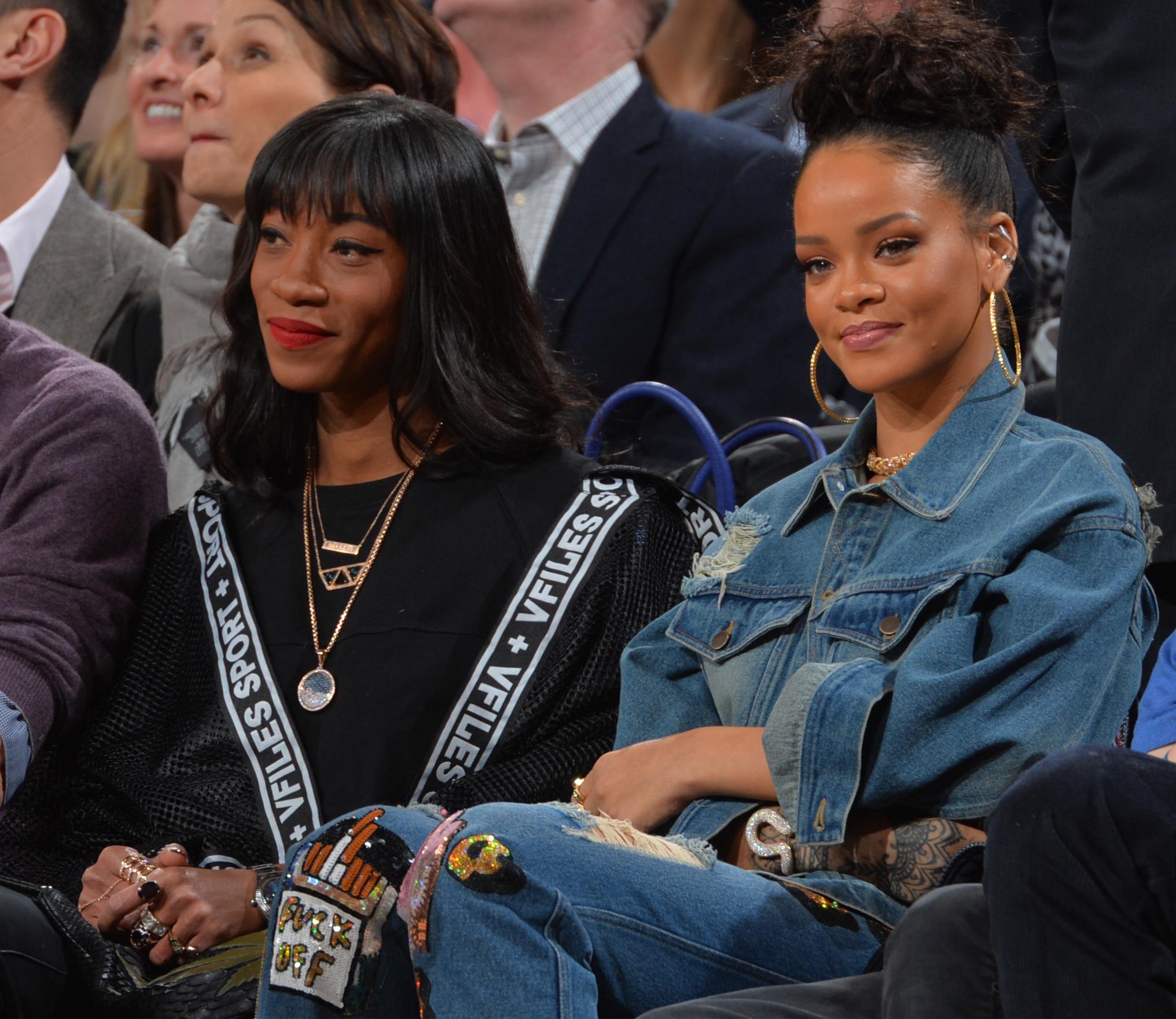 Rihanna (NBAE via Getty Images)
