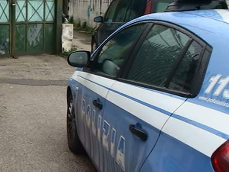 Prato: in tre rapinano chiosco, uno investito e ucciso durante fuga