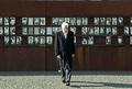 Il Presidente Sergio Mattarella nel corso della visita al "Memoriale del Muro di Berlino" in Bernauer Strasse