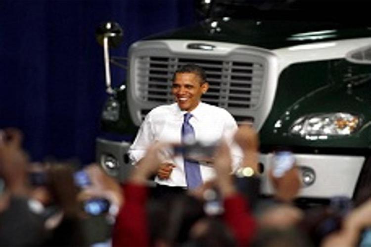 Salgono le richieste di disoccupazione Usa, uno stop per Obama (Infophoto).